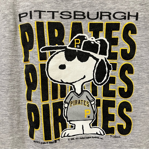 Vintage MLB Pittsburgh Pirates Peanuts Snoopy Gray Artex Single Stitch Tee 1988 - Picture 3 of 10